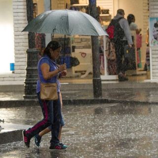 Onda tropical 9 provocará lluvias fuertes en estos estados este domingo