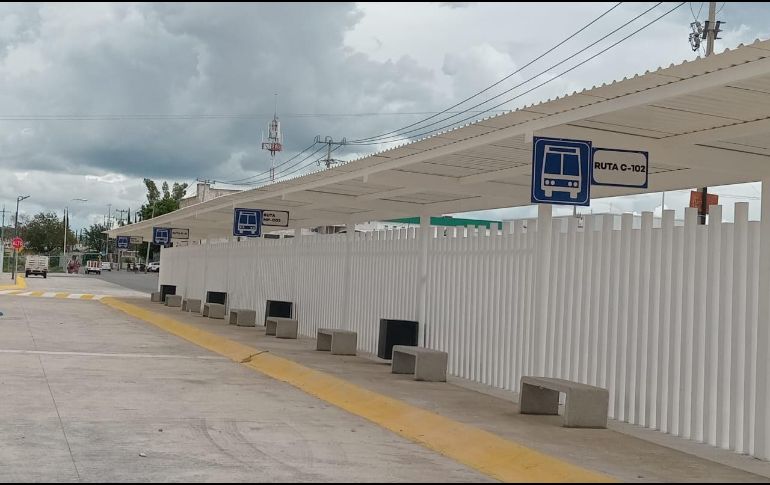 Se estima que 146 camiones utilizarán estas islas en el camellón central. ESPECIAL / GOBIERNO DE JALISCO