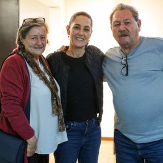 Sheinbaum anuncia que Paco Ignacio Taibo II continuará al frente del FCE