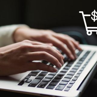 Seis de cada 10 usuarios compraron ropa por internet en 2023, revela AMVO