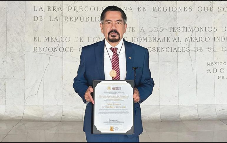 El médico Armendáriz se ha destacado en la investigación de enfermedades hepáticas y medicina genómica, entre otros campos. ESPECIAL