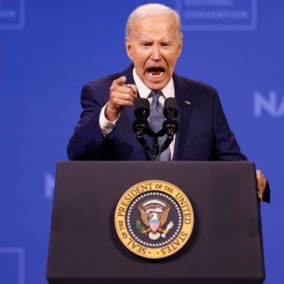 Obama y líderes demócratas instan a Biden a replantearse su candidatura