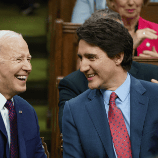 Justin Trudeau califica a Joe Biden de 'gran hombre' y le agradece su amistad