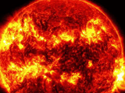 Uno de los fenómenos naturales que es causado por este tipo de tormentas son las auroras boreales.  X/@NASASun