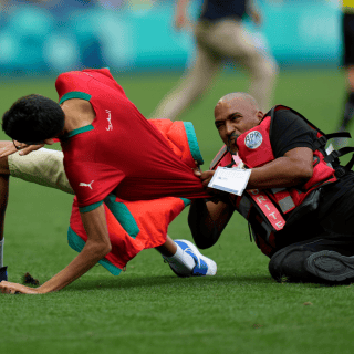 Suspenden juego Argentina vs Marruecos de Juegos Olímpicos por invasión al campo
