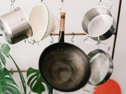 Es recomendable buscar alternativas más seguras de sartenes. ESPECIAL / UNSPLASH / A. Spratt.