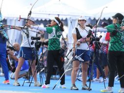 Por equipos, las mexicanas terminaron en tercer lugar, detrás de las chinas y coreanas, que impusieron récord olímpico. X/COM_Mexico