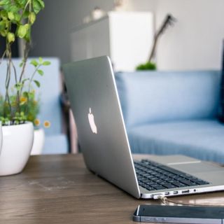 Conoce el cargador más pequeño del mundo para tu iphone en menos de 500 pesos