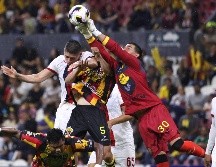 Los porteros de ambos equipos tuvieron una actuación destacada. IMAGO7/J. Cubeyro