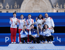 Medallistas de la competencia de tiro con arco femenil posan durante ceremonia de premiación. México se llevó el bronce. XHINHUA / H. CANLING