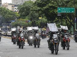 Miles de venezolanos se han concentrado este martes en Caracas, en un acto convocado por la oposición mayoritaria, para rechazar  lo que consideran es un fraude electoral. EFE/ Ronald Peña
