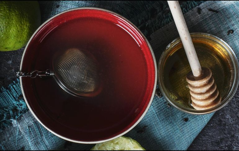 Existen algunos tés que son ricos en sustancias antiinflamatorias, analgésicas y antimicrobianas. UNSPLASH / G. MARCEL