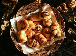 Solo con decir que la levadura, la manteca y el azúcar pueden ser contraproducentes para la salud. UNSPLASH / Naufan Rusyda Faikar