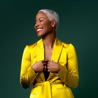 Mariel Buqué promociona “Esta herida no me pertenece”