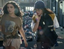 La colaboración entre Charli XCX y Billie Eilish fue anunciada este jueves. YOUTUBE /Charli xcx