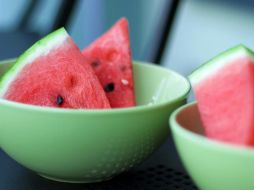 La sandía es una excelente opción si buscas mantener una dieta sana. ESPECIAL / Pexels / @JÉSHOOTS