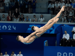 La pareja formada por Juan Celaya y Osmar Olvera logró este viernes la medalla de plata para México en clavados. AP / L. Bruno