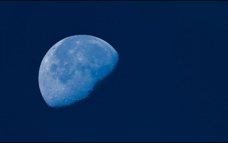 También conocida como “Luna de Esturión” se presenta cada año en el mes de agosto. UNSPLASH/ Nick Fewings