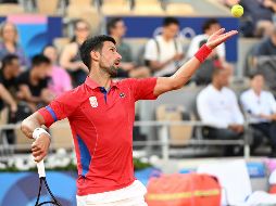 En sus quintos Juegos Olímpicos, Djokovic buscará la medalla de oro para completar su palmarés con 24 títulos de Grand Slam. EFE / C. Blumberg