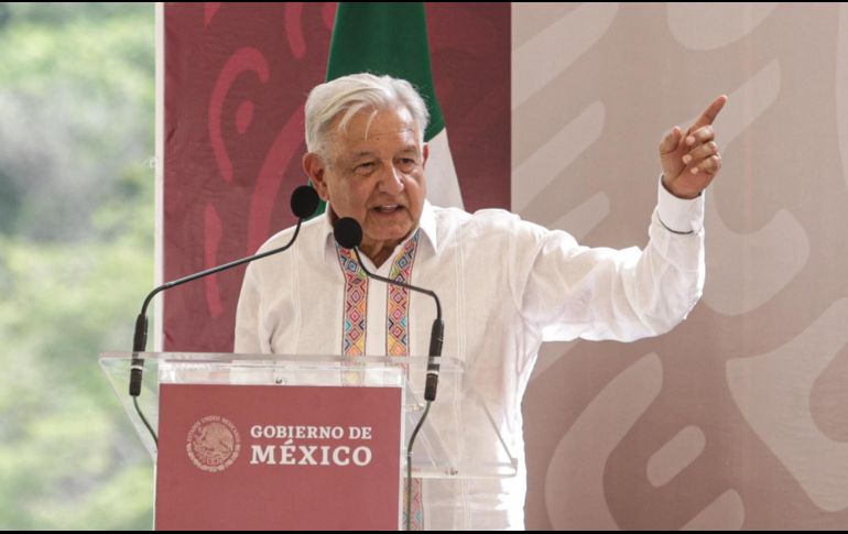 El presidente Andrés Manuel López Obrador durante la Inauguración del puente de La Concordia, que pasa por encima de la presa de la angostura. SUN/ G. Pano,