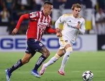 El equipo rojiblanco a pesar de mostrar un gran desempeño no logró superar al equipo estadounidense. X/ @Chivas