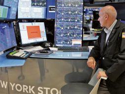 Wall Street también está pendiente del índice de precios a la producción de julio, que se difundirá el martes, así como a la publicación de las estadísticas relativas a las ventas minoristas de julio, prevista para este jueves. AFP / ARCHIVO