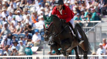 Andrés Azcárraga consiguió su boleto a París 2024 como jinete de reserva y fue el único del equipo mexicano que logró llegar hasta la última etapa. AFP