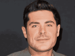 Efron a medianoche del sábado se hundió en la alberca de la villa en que se hospedó. AFP/ARCHIVO.