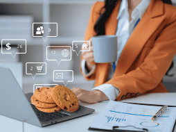 Aceptar cookies en Internet es una práctica común que puede mejorar la experiencia de navegación, pero también puede presentar riesgos significativos para tu privacidad y seguridad.  CANVA