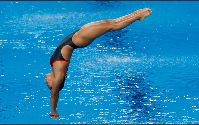Alejandra Estudillo logró 317.05 puntos con sus saltos. EFE/J. Muñoz
