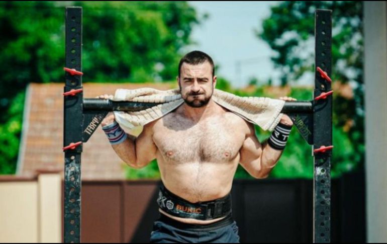 El cadáver del deportista fue encontrado aproximadamente una hora después e que desapareció tras sumergirse en el agua. Instagram/ @lazadjukic.
