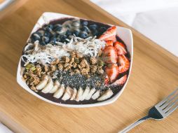 Ya no sufras entre tus horas de comida y mejor agrega opciones saludables a tu dieta; aquí te dejamos algunas ideas de meriendas ricas y nutritivas. UNSPLASH/ No Revisions