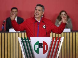 Aseguró que el nuevo PRI entrará en un amplio proceso de amplia reflexión, a fin de no volver a equivocarse y apoyar reformas que los alejaron de los ciudadanos. SUN / D. Simón