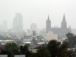La probabilidad de lluvia este viernes es del 49 por ciento, de forma general. Aunque la posibilidad se incrementa a partir de las 19:00 horas y hacia la media noche. NTX / ARCHIVO