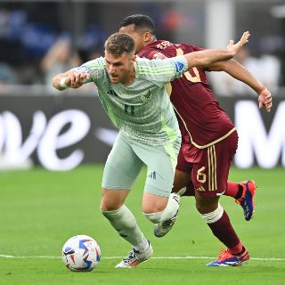 Estos son los futbolistas mexicanos que jugarán en Europa esta temporada