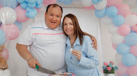 Alejandro Espinosa y Emma Nales. GENTE BIEN JALISCO/ Claudio Jimeno