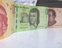 Revisa que tu pago haya sido depositado para que puedas utilizarlo en la compra de útiles escolares. Pixabay / PeterArreola