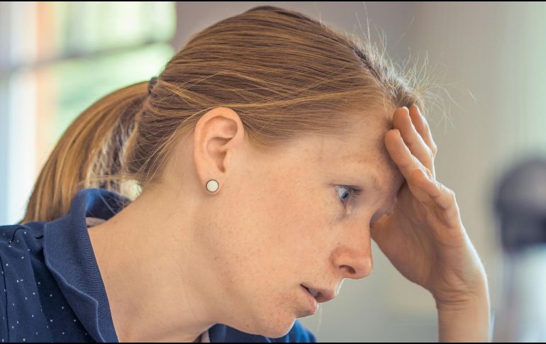 ¿Es cierto que los momentos de estrés producen canas? Estos es lo que se ha encontrado. ESPECIAL / PEXELS Alexander Dummer