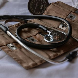 ¿Presión baja? Síntomas y causas que la provocan