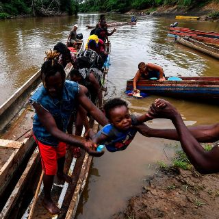 Naufragio en un río del Congo deja al menos tres muertos y más de cien desaparecidos