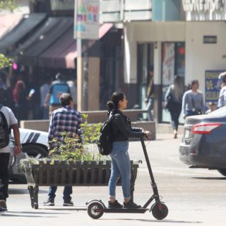 ¿Habrá sanción económica para usuarios de patines eléctricos que excedan velocidad?