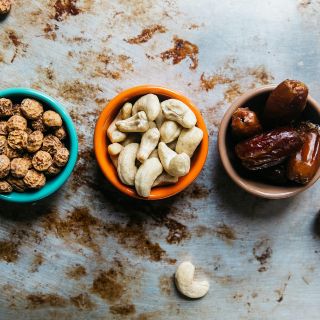 Conoce el fruto seco que es rico en vitamina C y colágeno