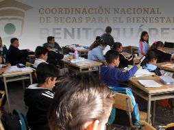 La finalidad de la Beca Benito Juárez es asegurar que estos niños y niñas puedan continuar con su formación académica sin problemas. ESPECIAL, EL INFORMADOR