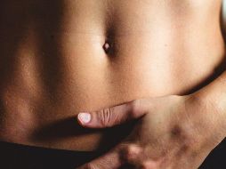 Es fundamental buscar atención médica inmediata si el dolor es persistente en la vesícula. ESPECIAL/ Foto de Jannes Jacobs en Unsplash