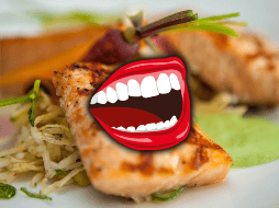 El salmón, con su riqueza en omega-3 y vitamina D, no solo facilita la absorción de calcio en el cuerpo, sino que también contribuye a la producción de colágeno natural. EL INFORMADOR / ARCHIVO