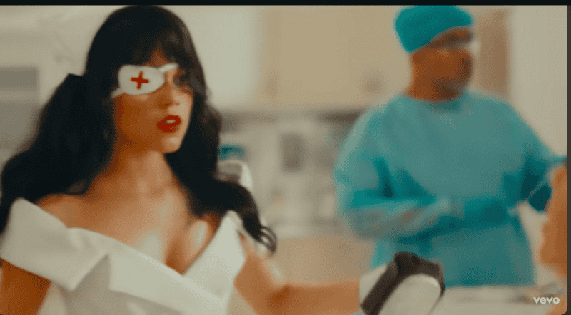 &nbsp;&nbsp;ESPECIAL/YOUTUBE/ Sabrina Carpenter