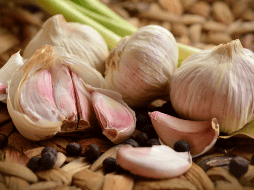 Propiedades y aplicaciones del ajo que NO PUEDES CREER