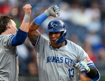 Pérez llegó a 17 juegos con múltiples cuadrangulares, récord de la franquicia de Kansas City. AP/N. Cammett