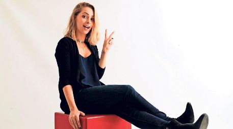 La mañana del lunes, YosStop fue arrestada por una supuesta violación a una medidas de protección en su contra. SUN