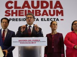 La presidenta electa Claudia Sheinbaum encabeza conferencia de prensa en compañía de Ricardo Monreal, Mario Delgado y Citlali Hernández tras la reunión plenaria de los diputados electos de Morena. SUN / Diego Simón Sánchez / EELG